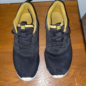 DC shoes